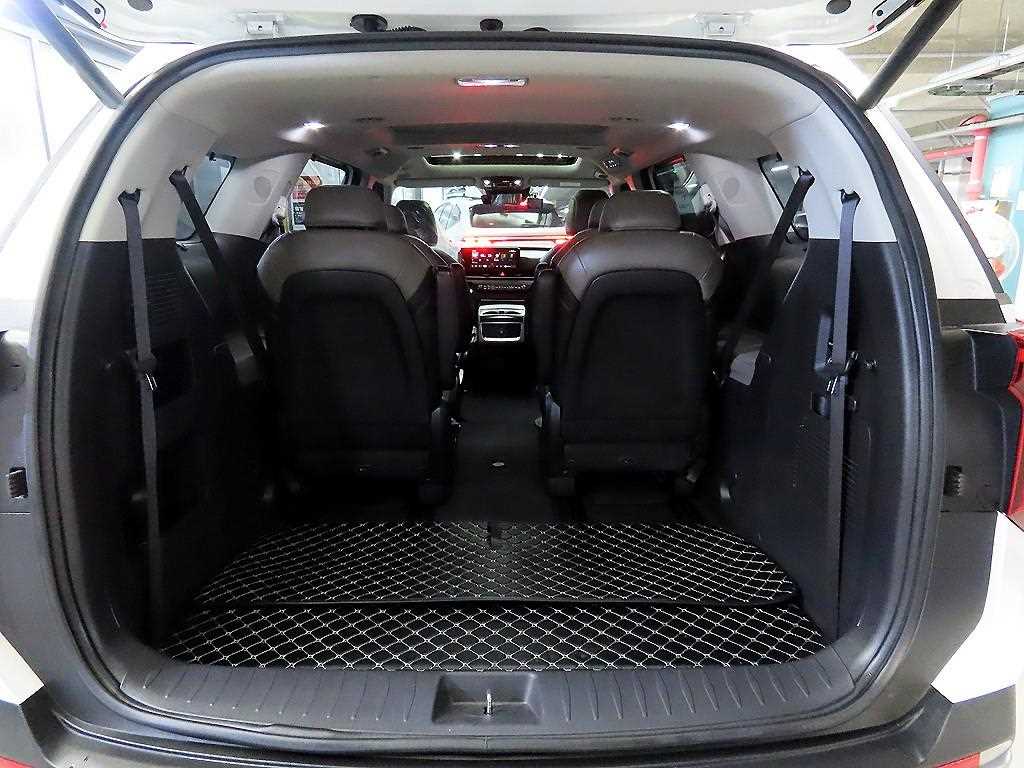 KIA Carnival 2024 Blanco - Importación desde Corea - HF Imports Iquique - Foto 16