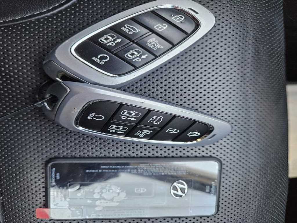 HYUNDAI Grandeur - Vista 11