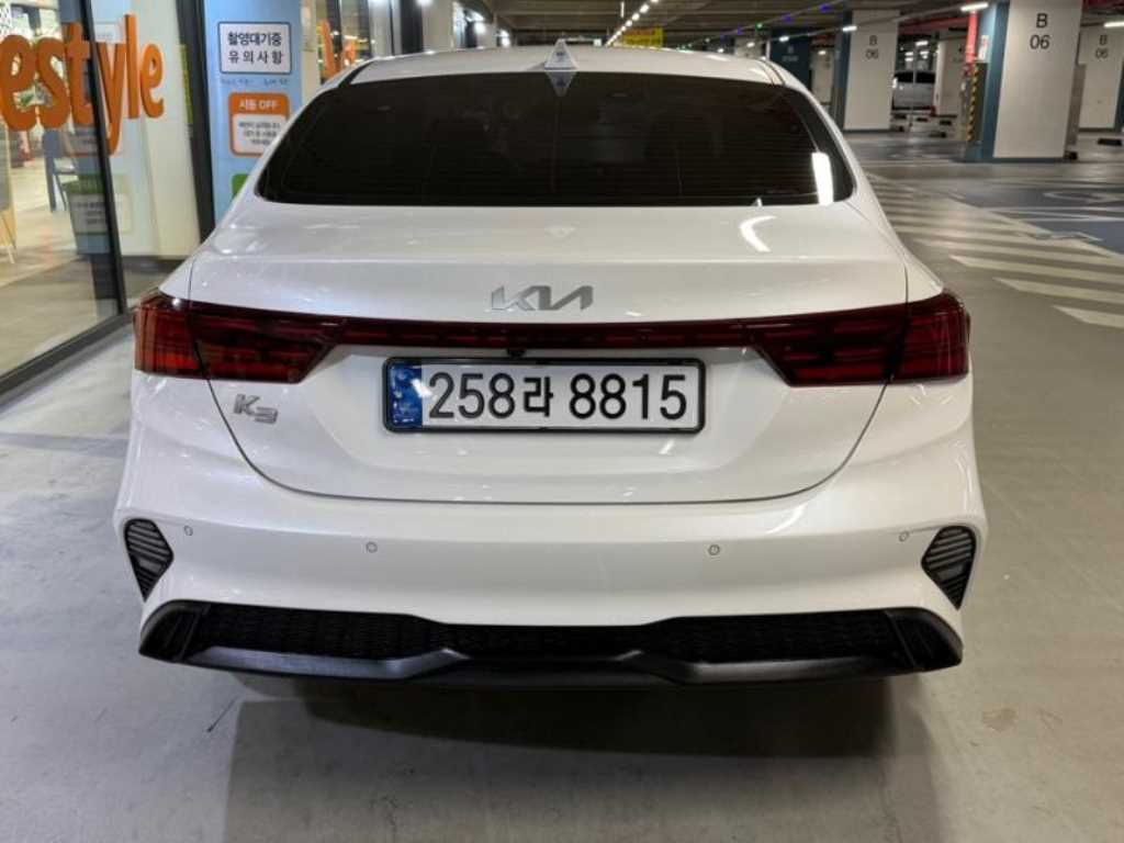 KIA K3 - Vista 5