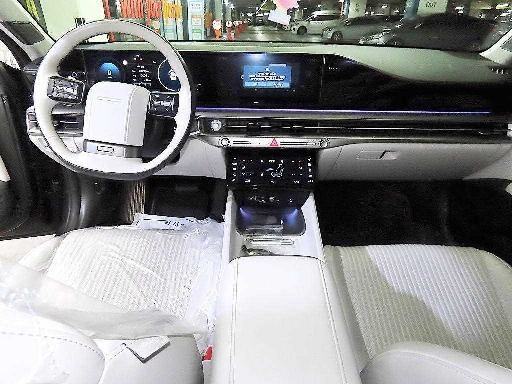 HYUNDAI Grandeur - Vista 10