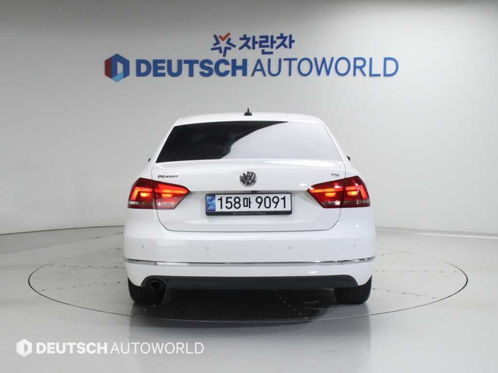 Volkswagen Passat - Vista 4