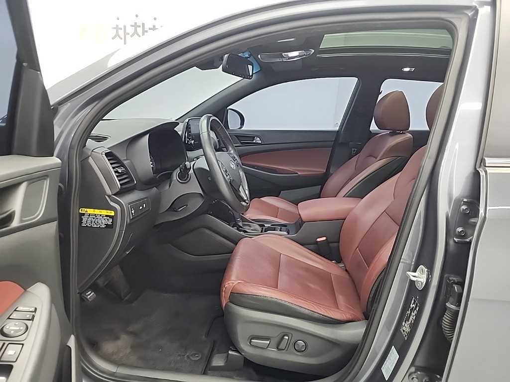 HYUNDAI Tucson - Vista 11