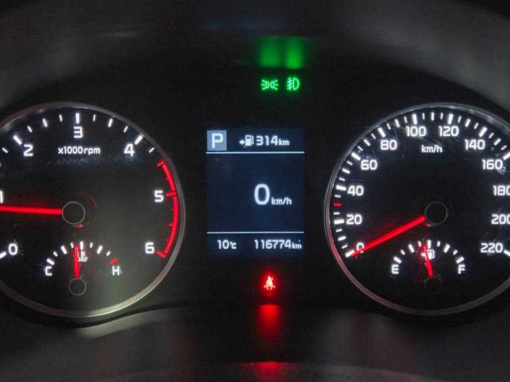 KIA Stonic - Vista 5