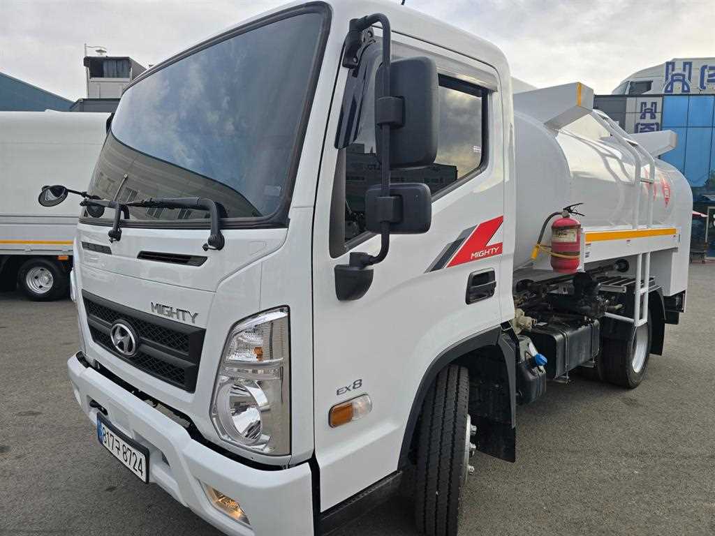 medium and large cargo Rory 2024 Blanco - Importación desde Corea - HF Imports Iquique - Foto 1