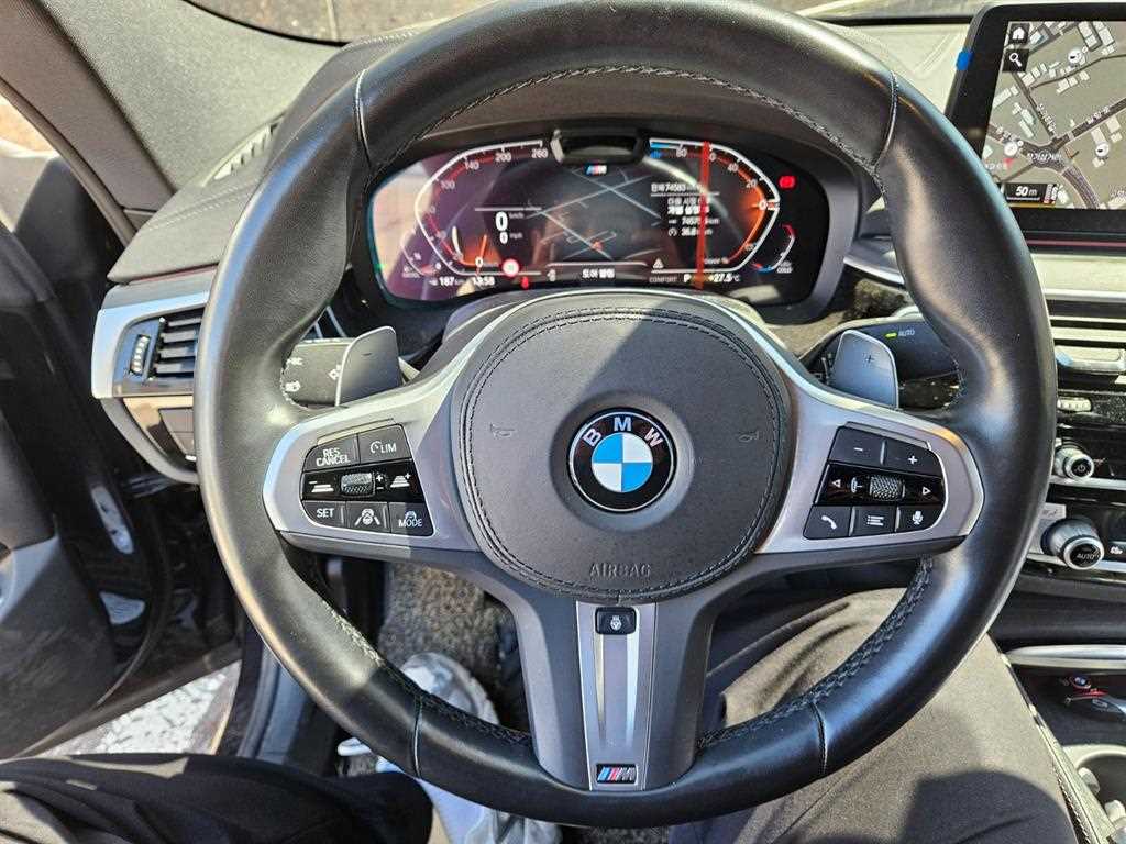 BMW Gran Turismo - Vista 12