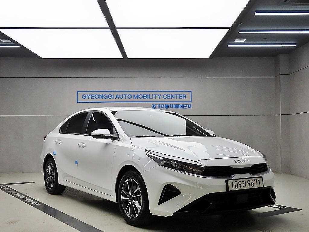 KIA K3 2023 - Importación desde Corea - HF Imports Iquique - Foto 1