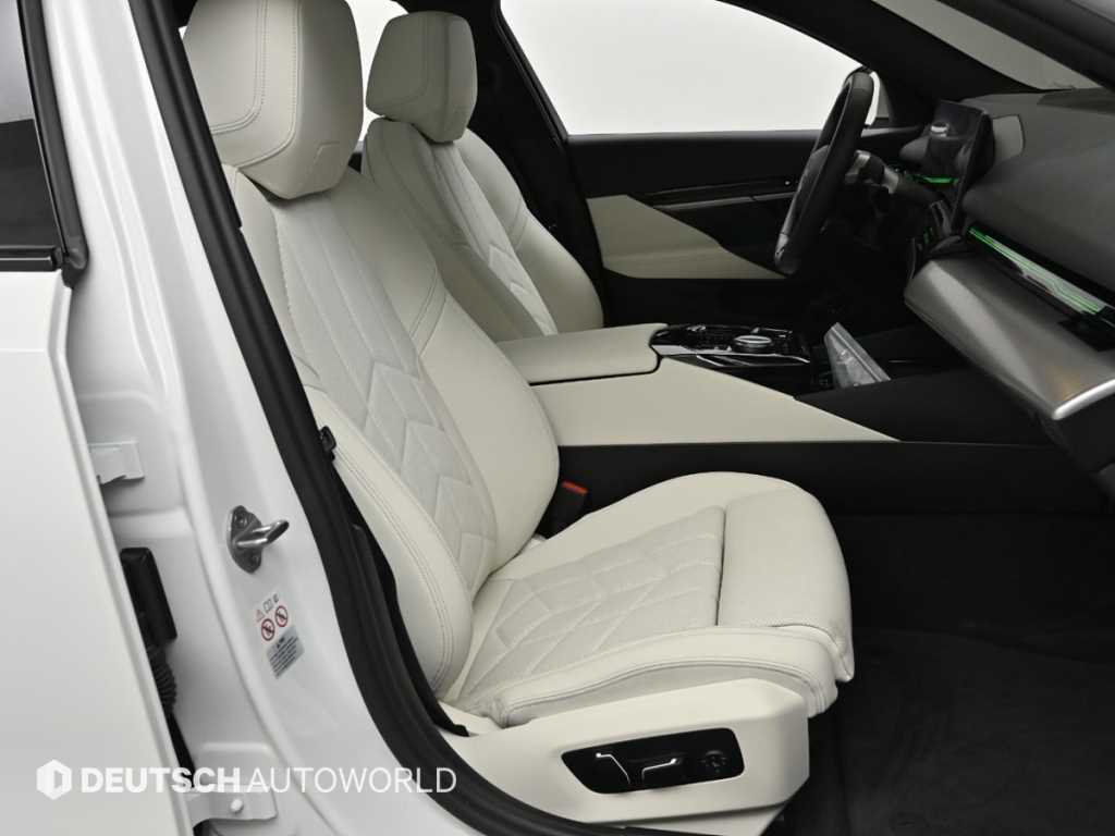 BMW 5 Series - Vista 4