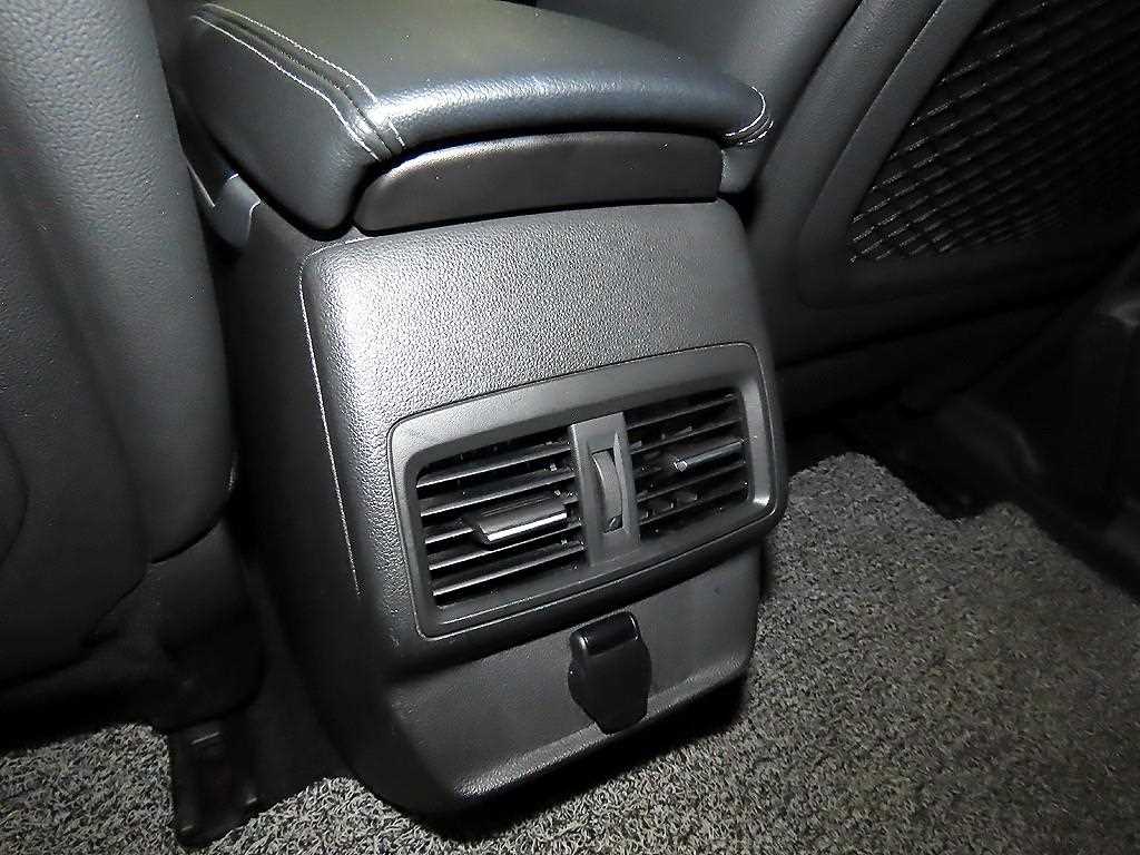 SAMSUNG QM6 2022 Blanco - Importación desde Corea - HF Imports Iquique - Foto 16