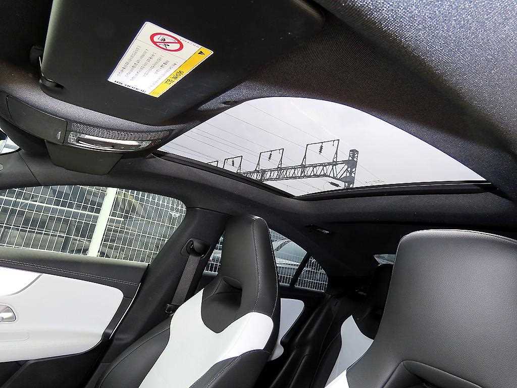 Mercedes Benz CLA Class 2020 Blanco - Importación desde Corea - HF Imports Iquique - Foto 17