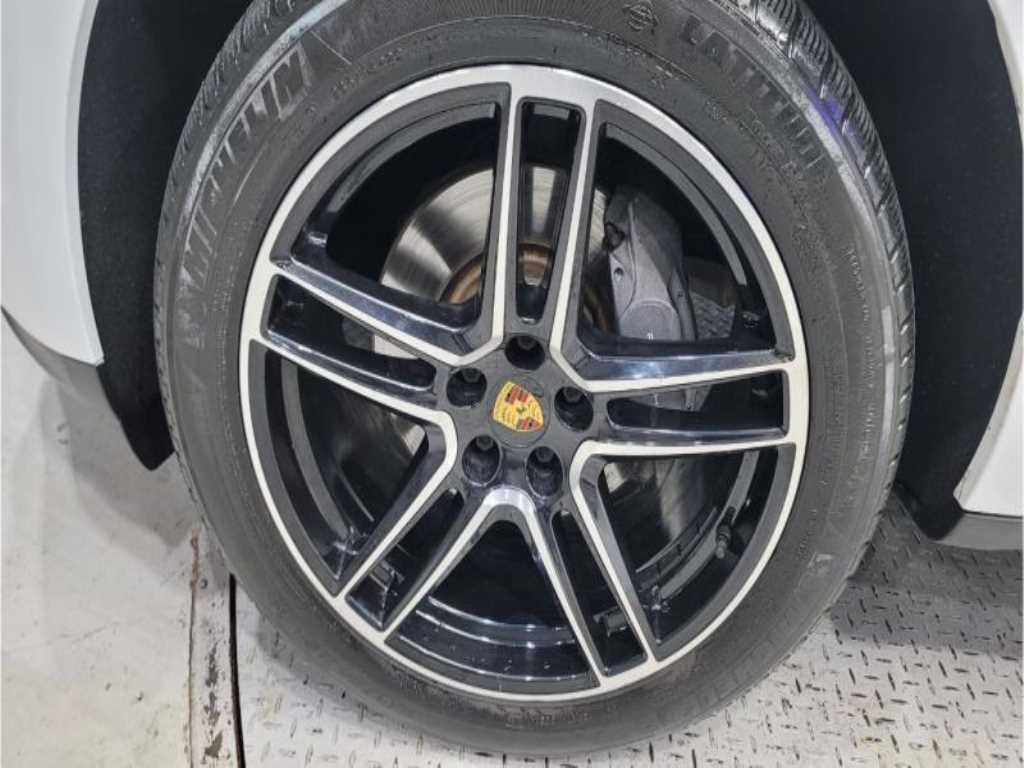 Porsche Macan - Vista 8