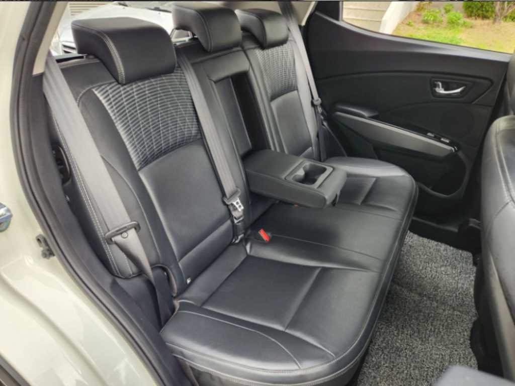Ssangyong Tivoli - Vista 6