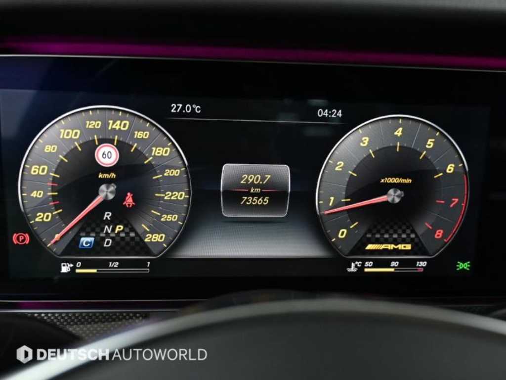 Mercedes Benz E class - Vista 9