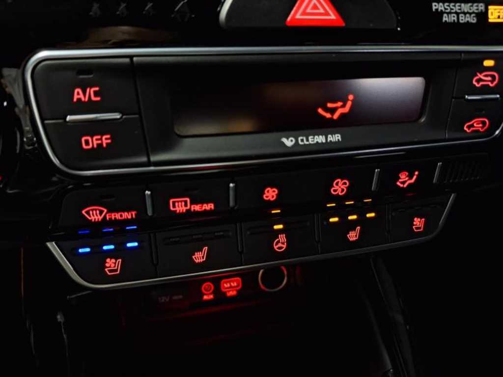 KIA Sorento - Vista 10