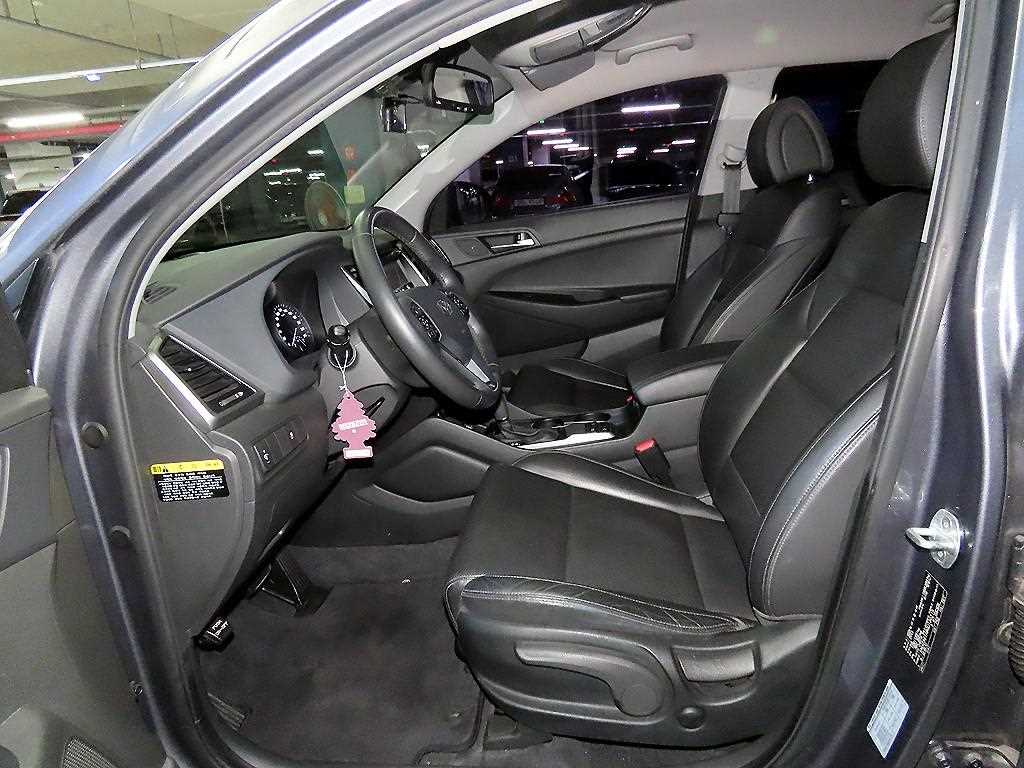 HYUNDAI Tucson - Vista 6
