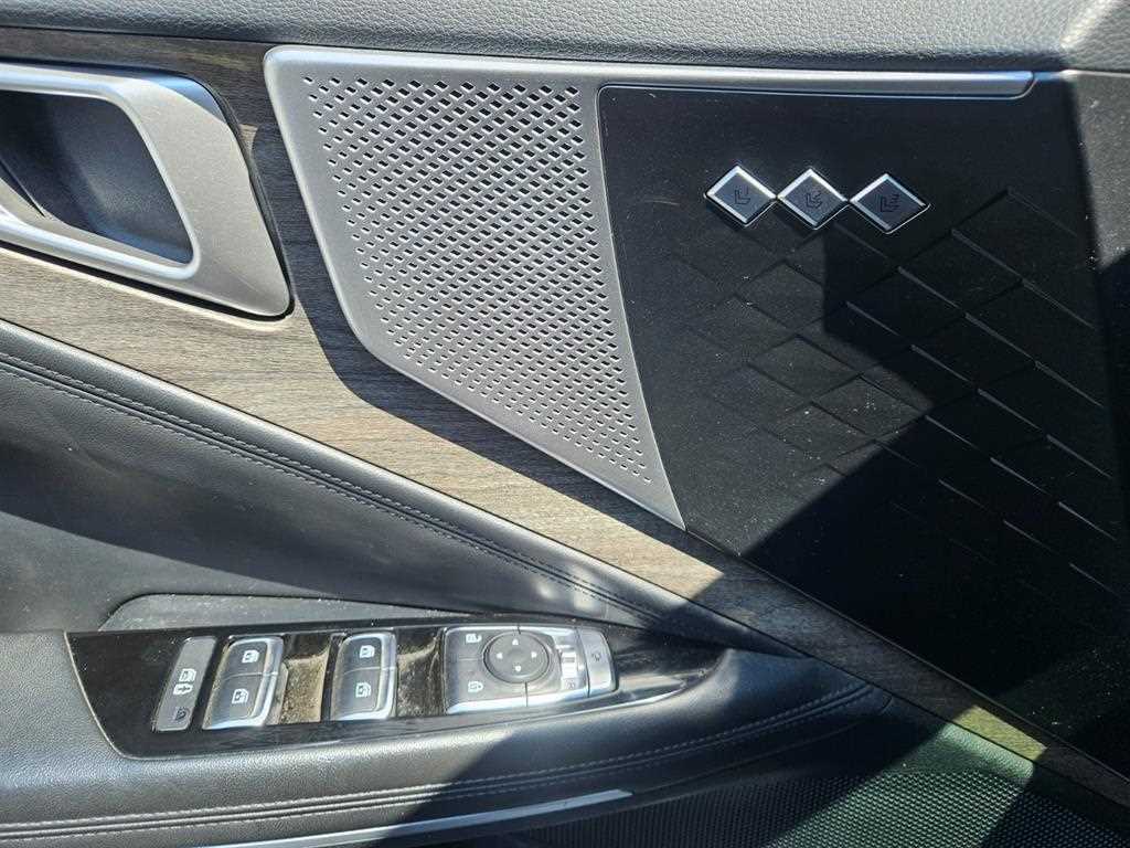 KIA K8 - Vista 9