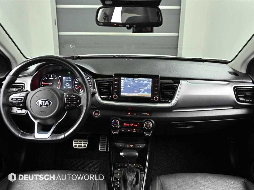 KIA Stonic - Vista 7