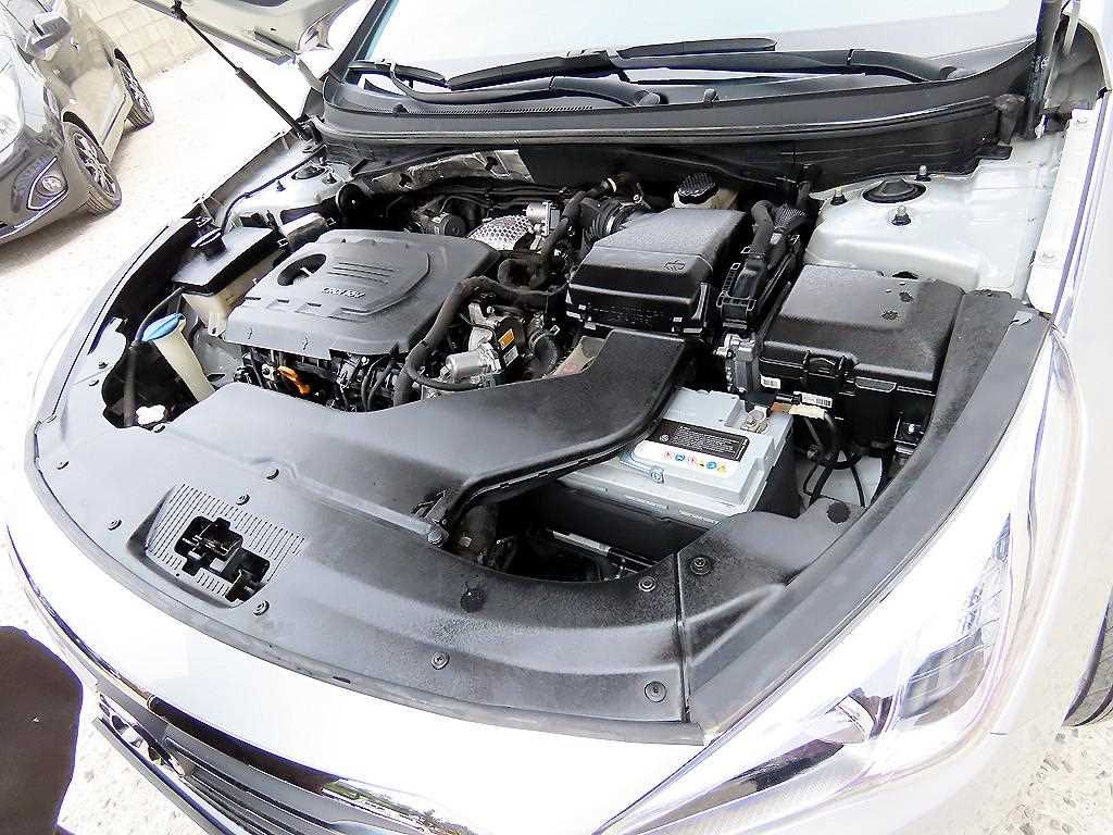 HYUNDAI Sonata 2016 Plateado - Importación desde Corea - HF Imports Iquique - Foto 18