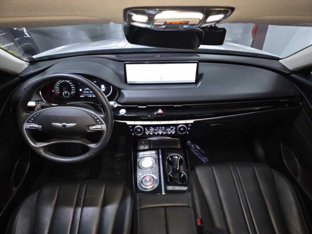 Genesis G80 - Vista 7