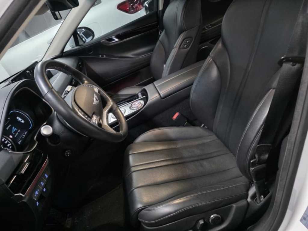 Genesis G80 - Vista 8