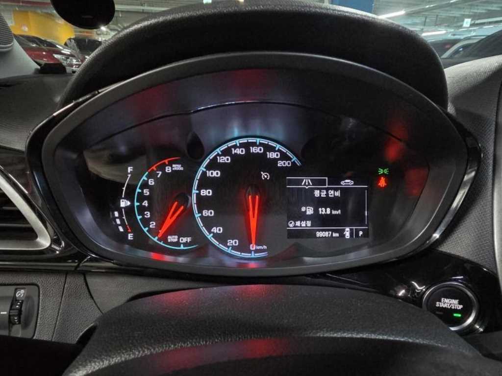 Chevrolet Spark - Vista 10