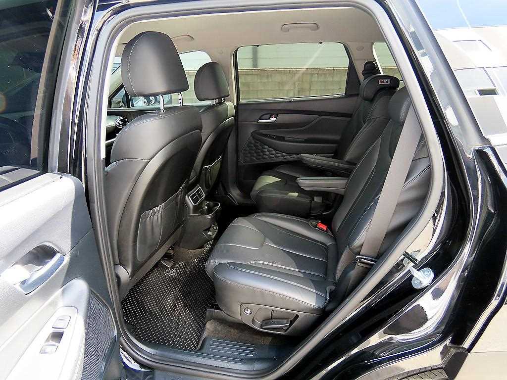 HYUNDAI Santa Fe - Vista 6
