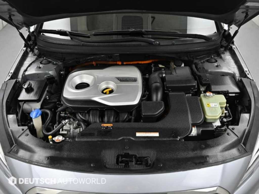 HYUNDAI Sonata - Vista 6