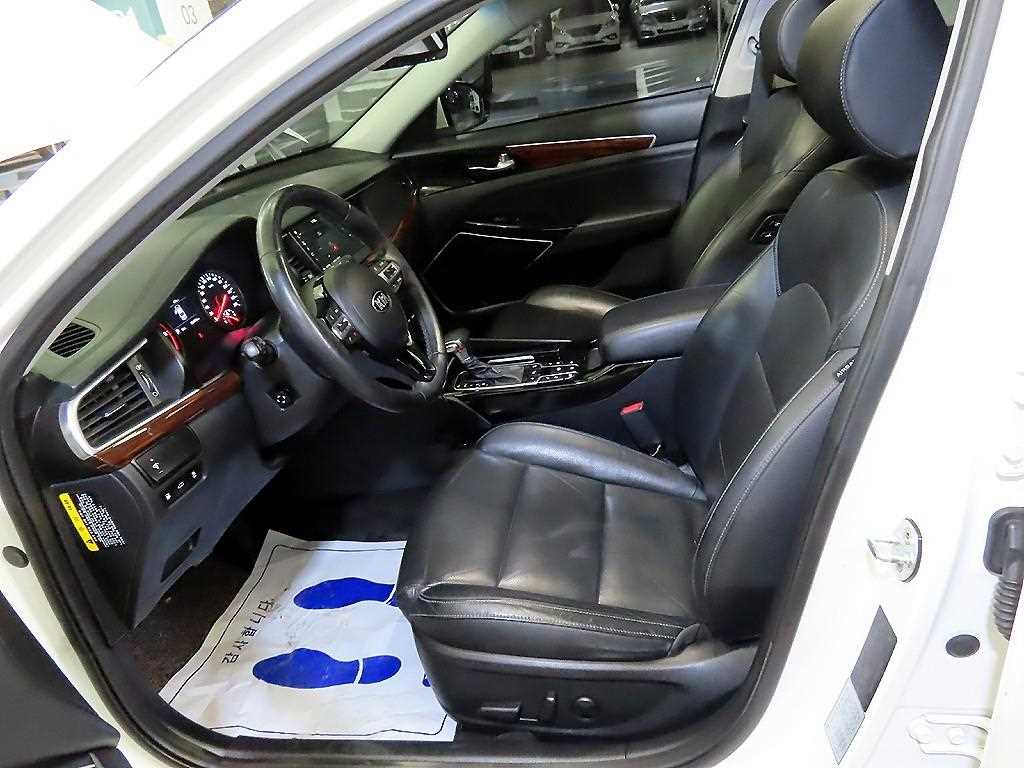 KIA K7 - Vista 6