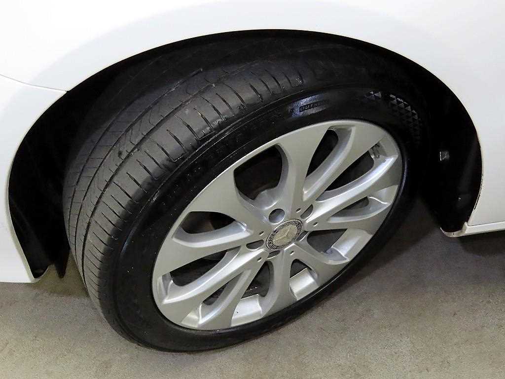 Mercedes Benz E class 2017 Blanco - Importación desde Corea - HF Imports Iquique - Foto 20