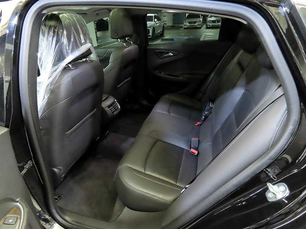Chevrolet Malibu - Vista 7