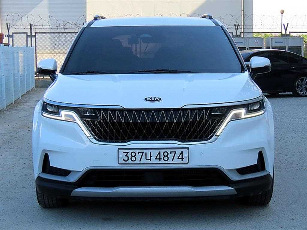 KIA Carnival 2021 Blanco - Importación desde Corea - HF Imports Iquique - Foto 1