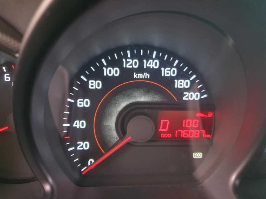 KIA Ray - Vista 12