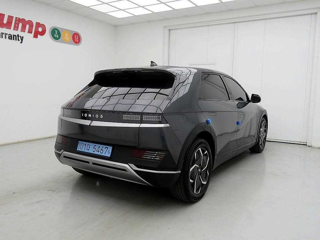 HYUNDAI Ioniq 5 - Vista 4