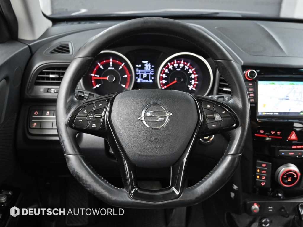 Ssangyong Tivoli 2017 Azul - Importación desde Corea - HF Imports Iquique - Foto 13
