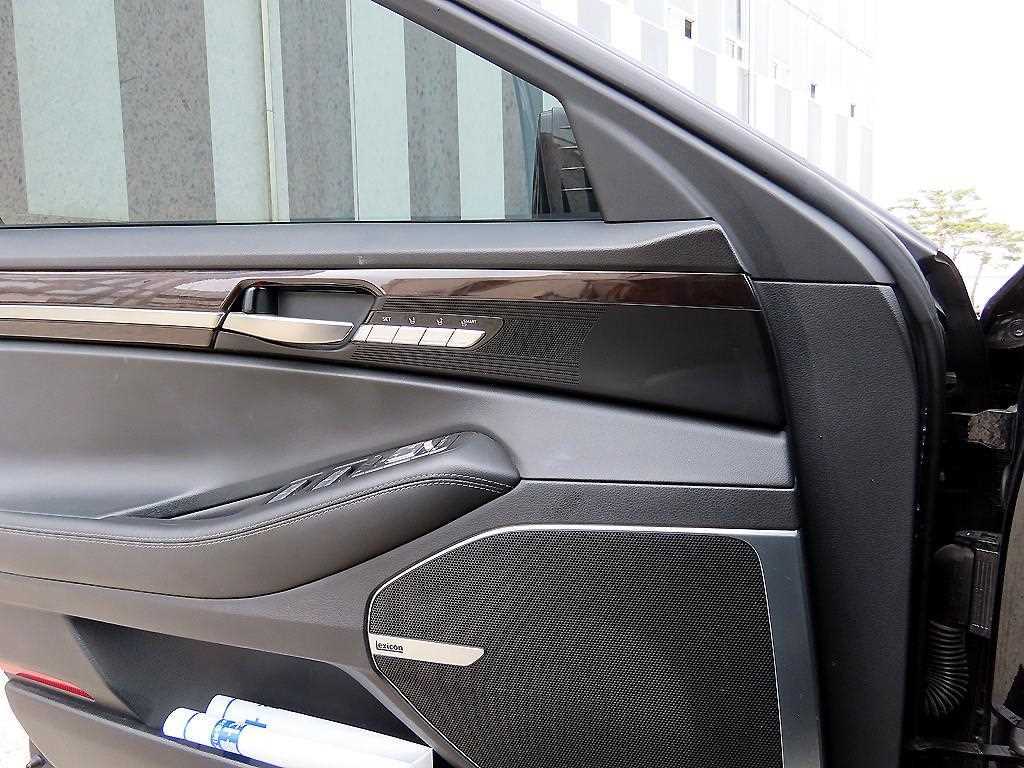 Genesis EQ900 - Vista 11