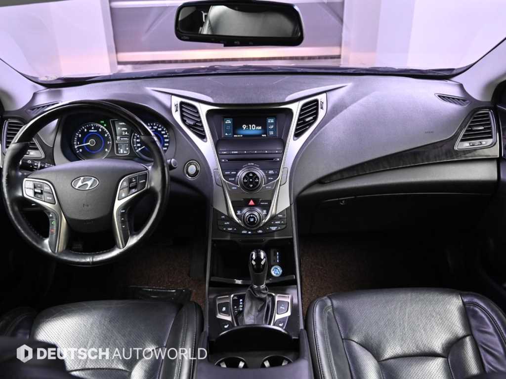 HYUNDAI Grandeur - Vista 7