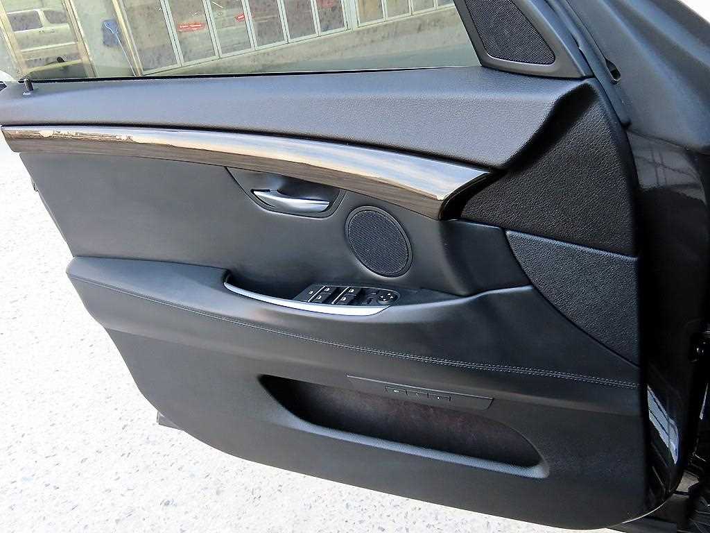 BMW Gran Turismo - Vista 12