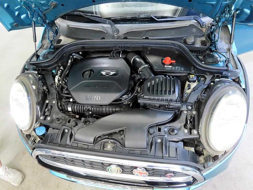 Mini Cooper Convertible 2019 skyblue - Importación desde Corea - HF Imports Iquique - Foto 19