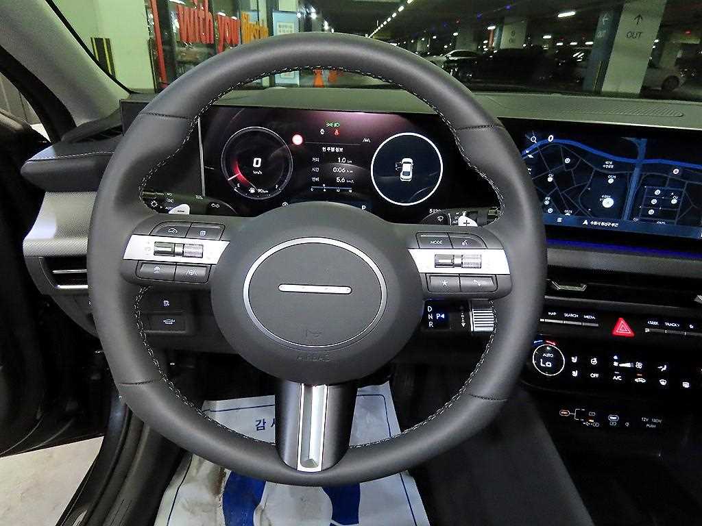HYUNDAI Sonata - Vista 8
