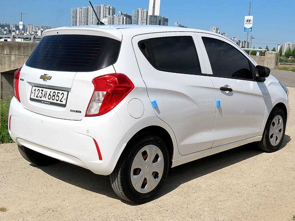 Chevrolet Spark - Vista 3