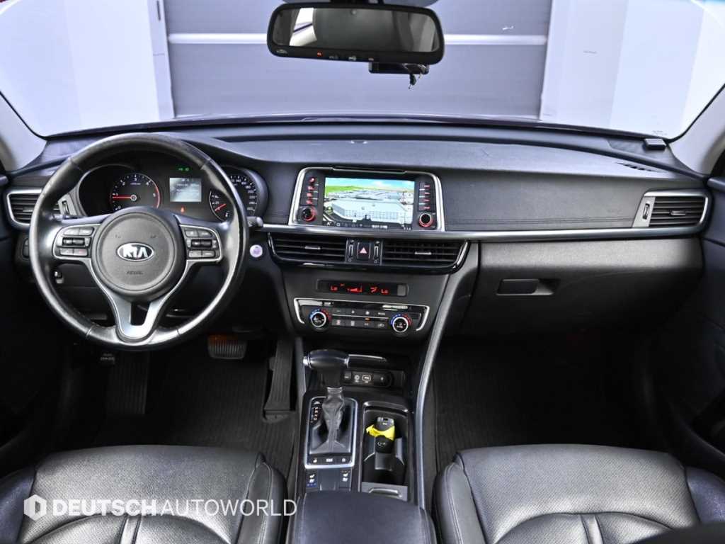 KIA K5 - Vista 7