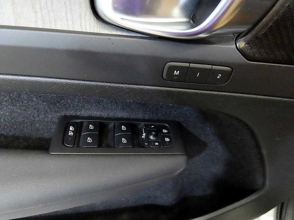Volvo XC40 2021 Blanco - Importación desde Corea - HF Imports Iquique - Foto 13