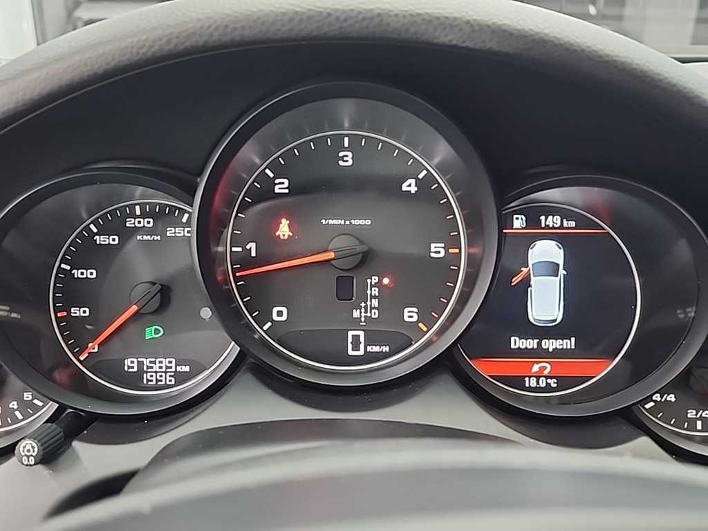 Porsche Cayenne - Vista 6