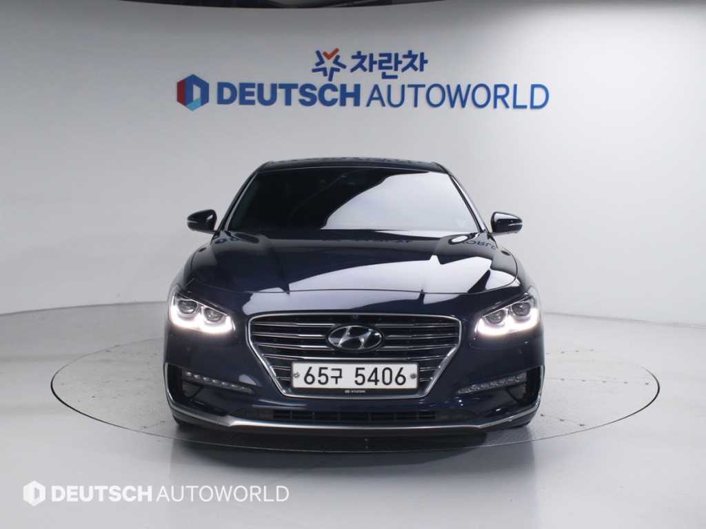 HYUNDAI Grandeur - Vista 3