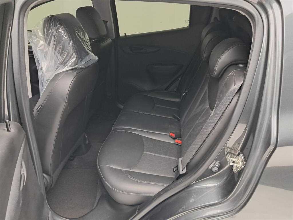 Chevrolet Spark - Vista 12