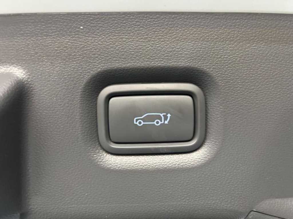 HYUNDAI Ioniq 5 - Vista 8