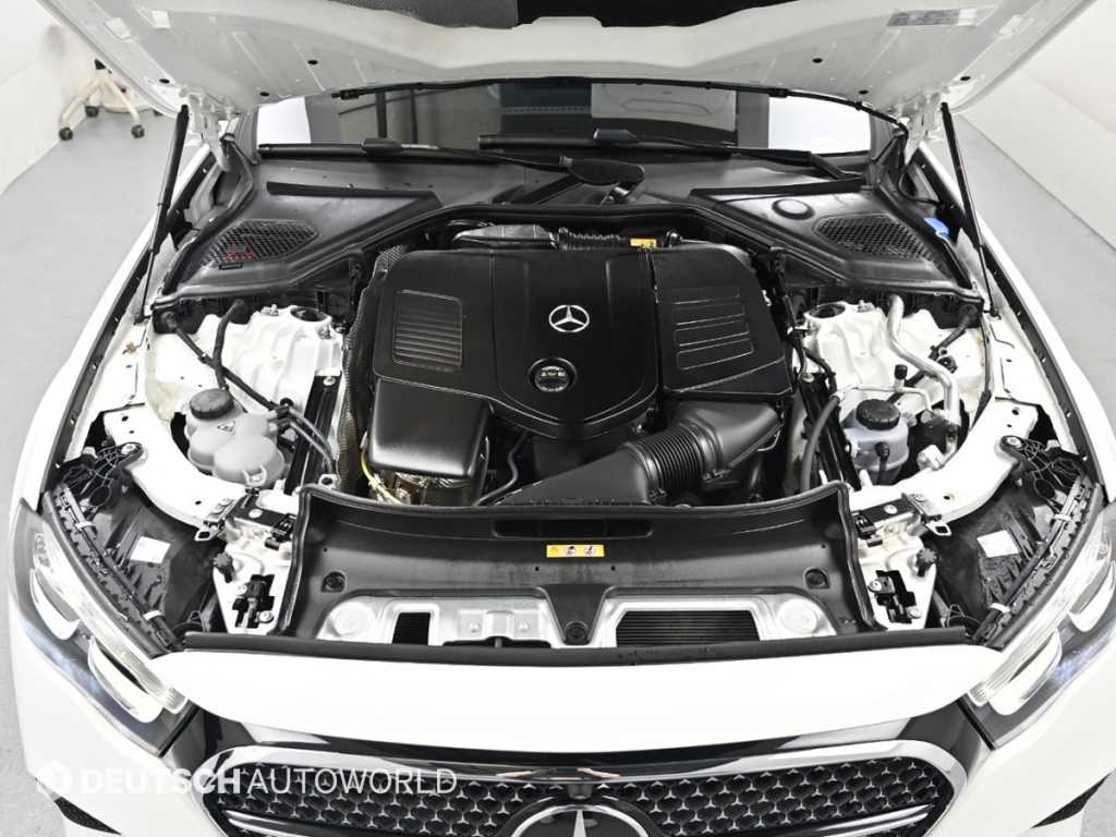 Mercedes Benz E class - Vista 6