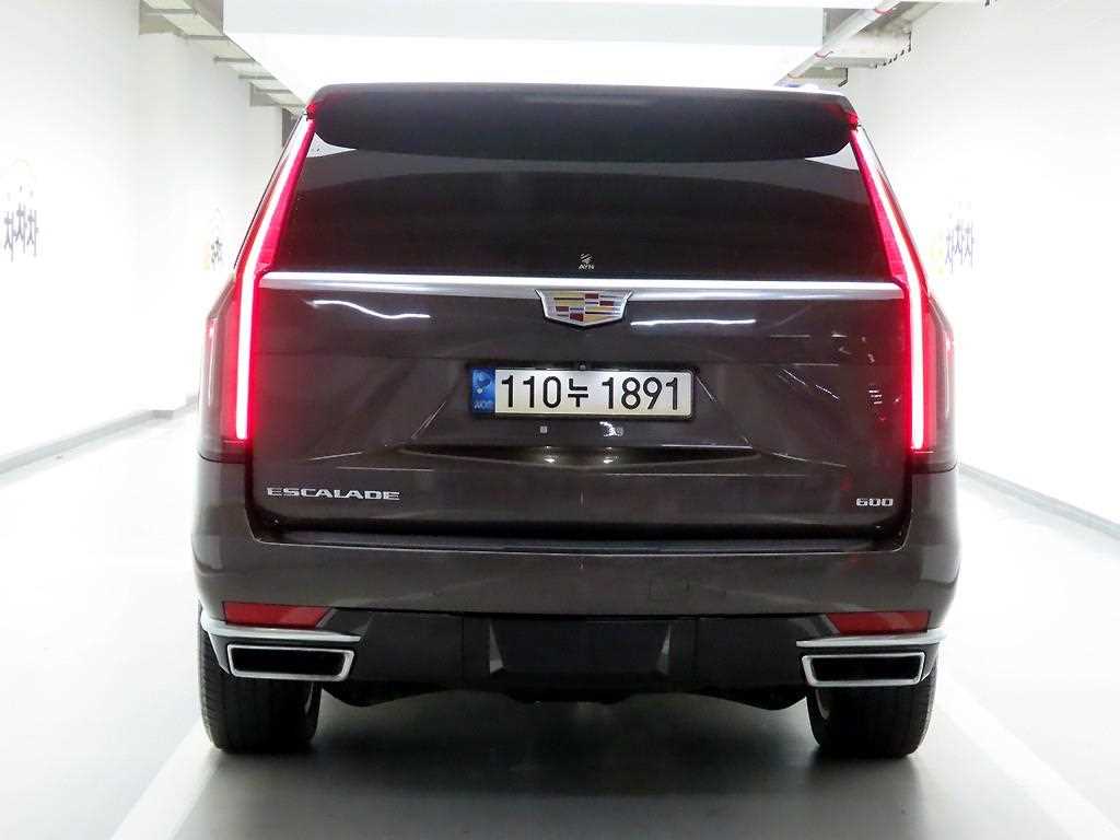 Cadillac Escalade - Vista 3