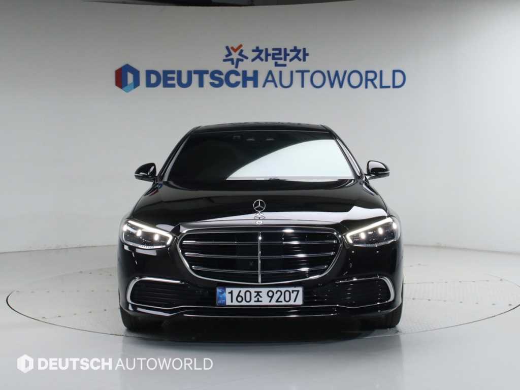 Mercedes Benz S Class - Vista 3