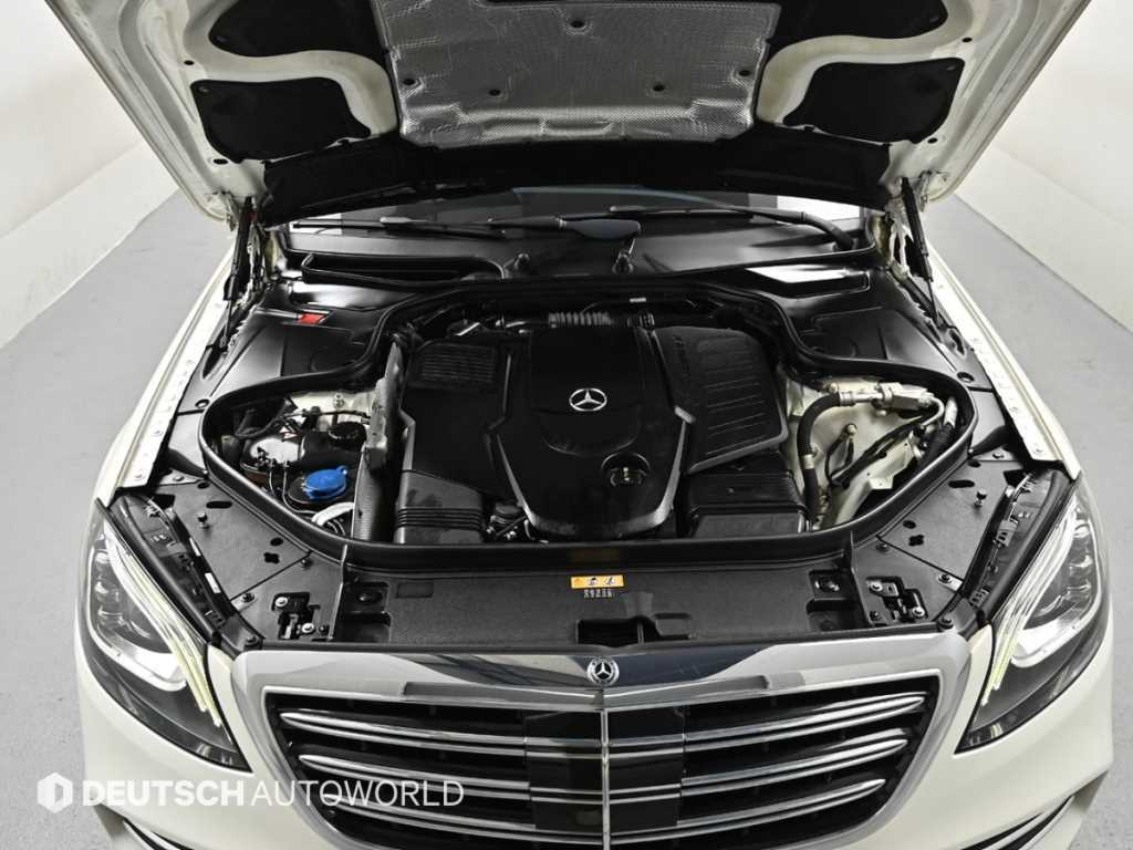 Mercedes Benz S Class - Vista 6
