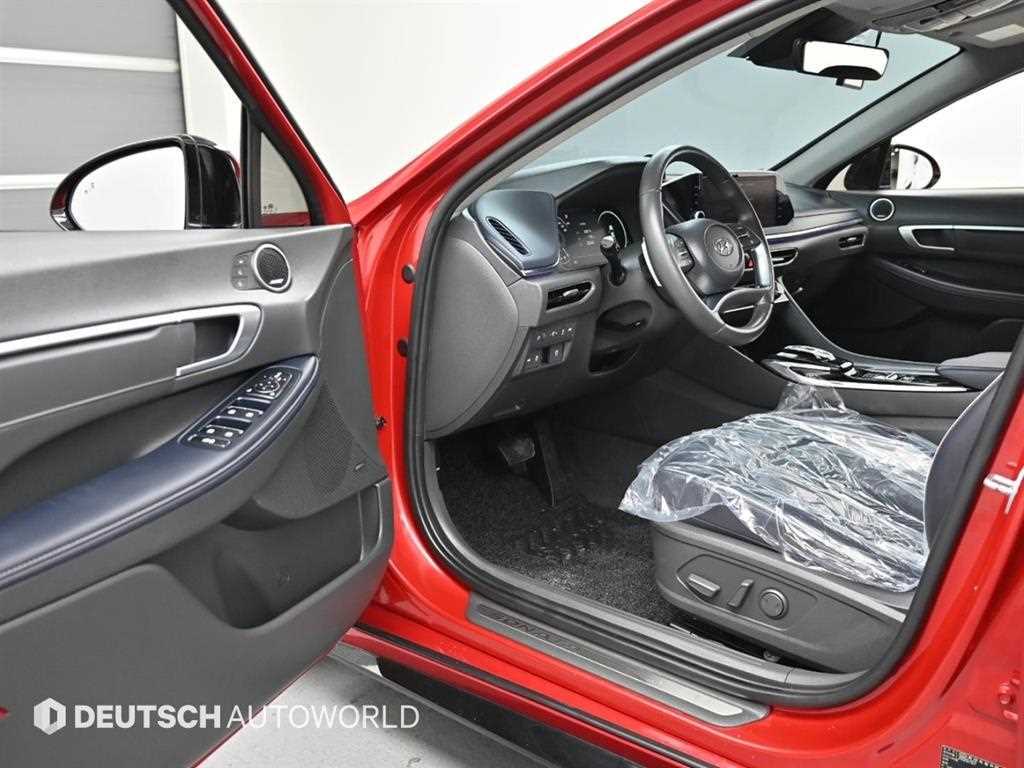 HYUNDAI Sonata - Vista 11